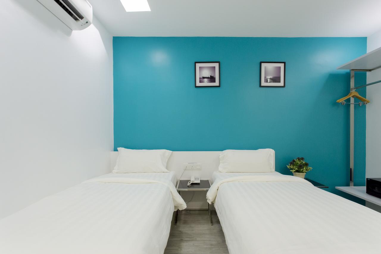 Aloha Hotel Sdn Bhd Pontian Kecil Exteriör bild
