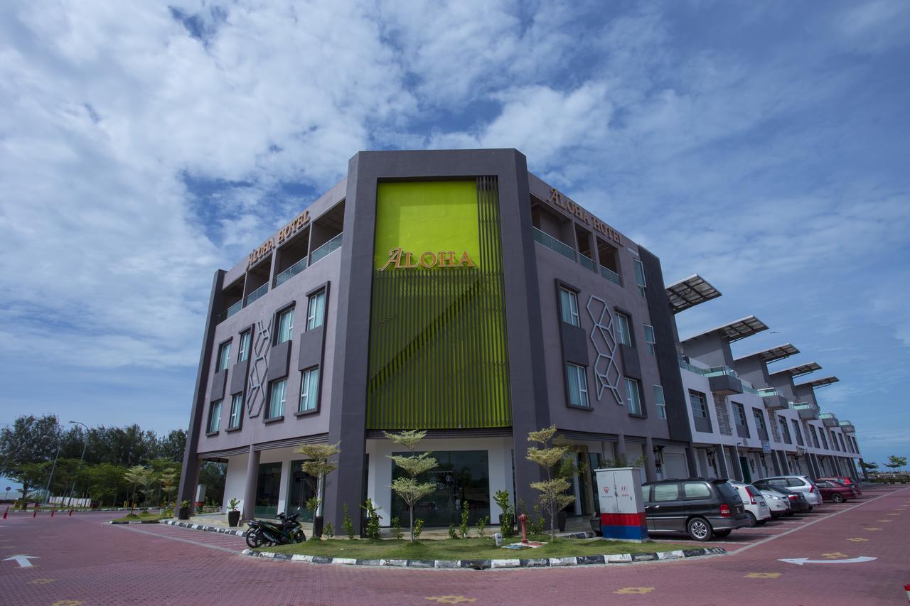 Aloha Hotel Sdn Bhd Pontian Kecil Exteriör bild
