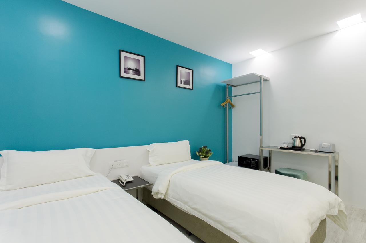 Aloha Hotel Sdn Bhd Pontian Kecil Exteriör bild