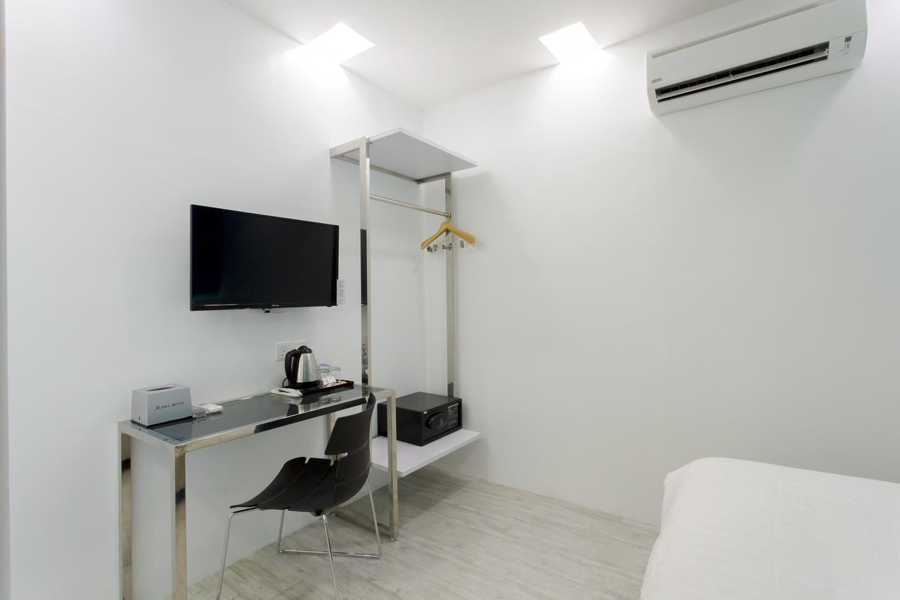 Aloha Hotel Sdn Bhd Pontian Kecil Exteriör bild