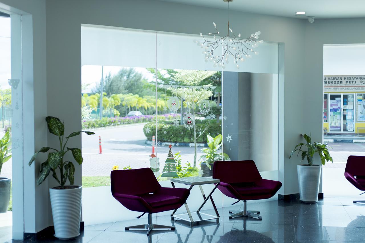 Aloha Hotel Sdn Bhd Pontian Kecil Exteriör bild