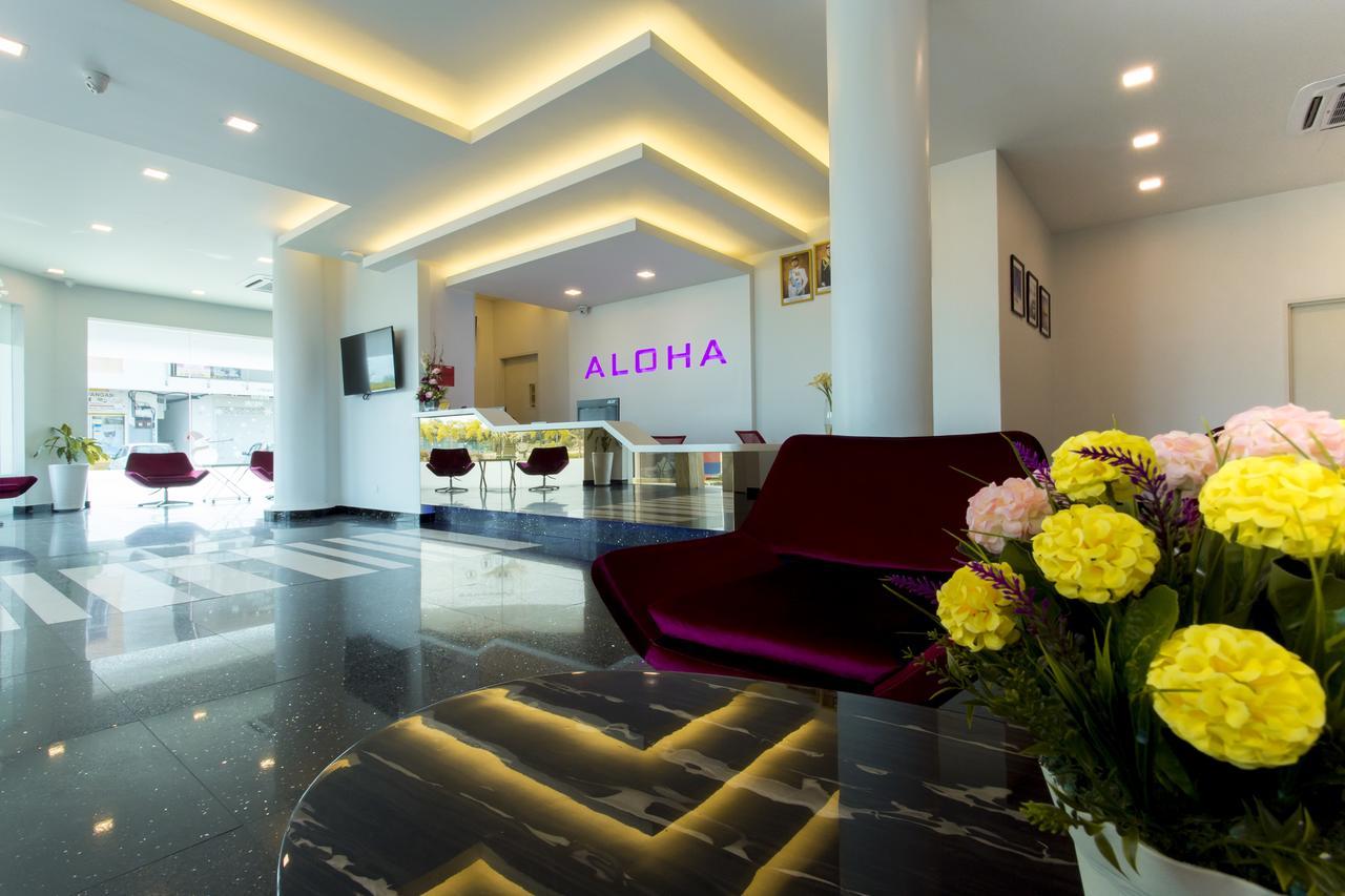Aloha Hotel Sdn Bhd Pontian Kecil Exteriör bild